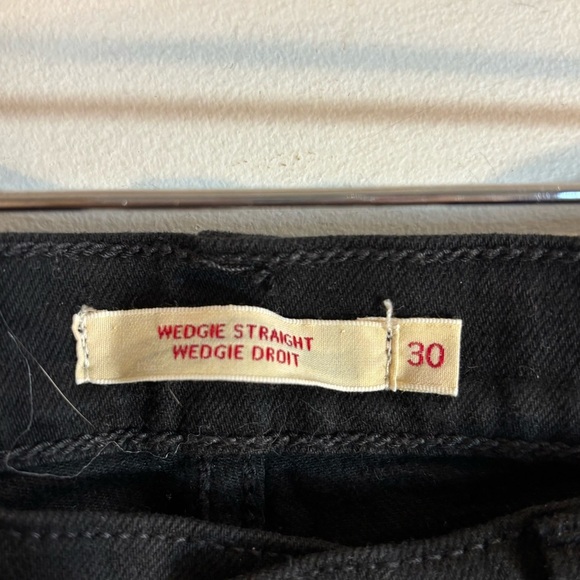 LEVI’S Sz 30 Wedgie Straight Button Fly in Black NEW WITH TAGS - Picture 3 of 15